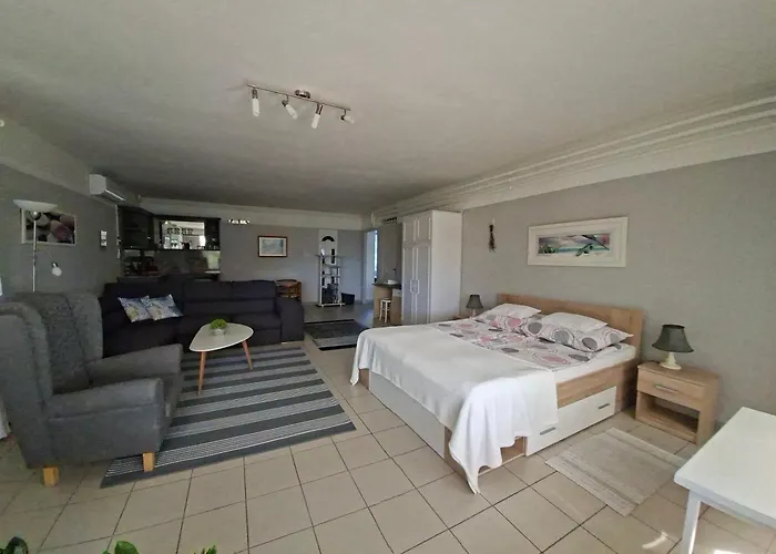 Sirokko Apartment Balatonfured